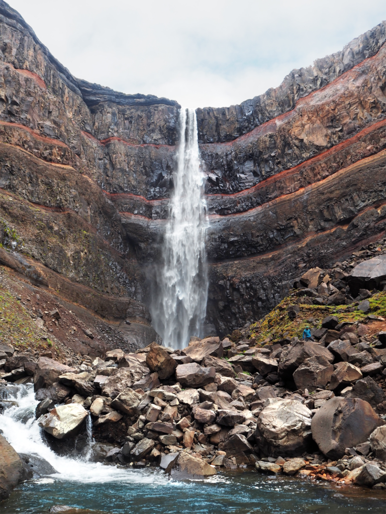 Hengisfoss Wasserfall Island